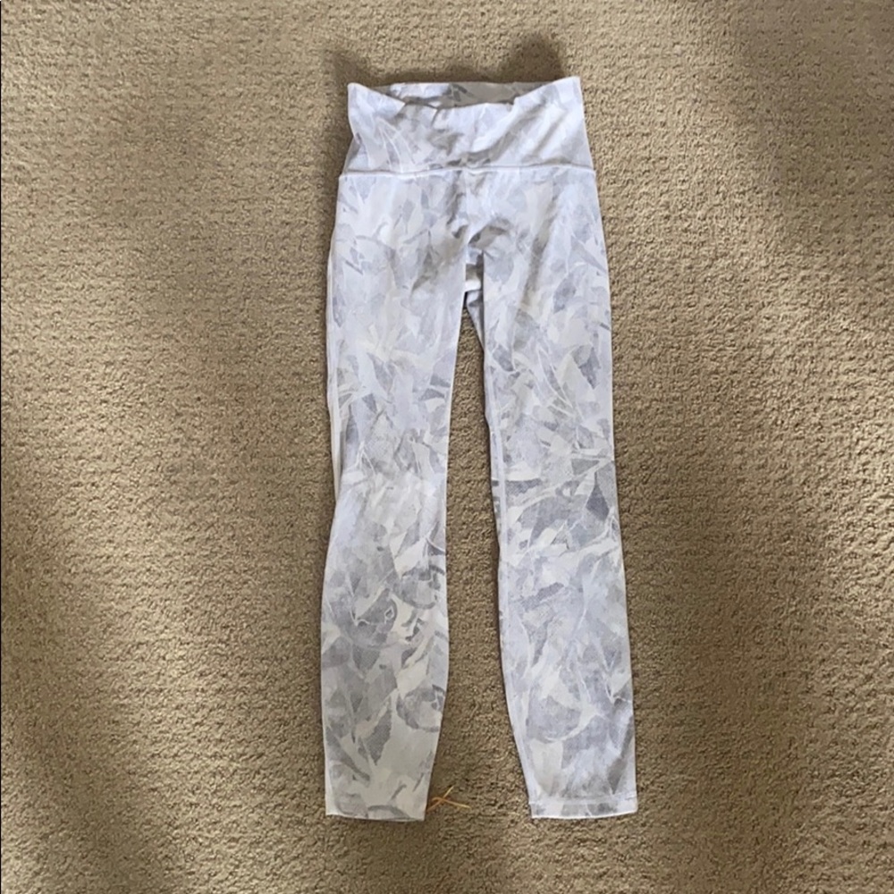 LuluLemon Athletica grey and white leggings